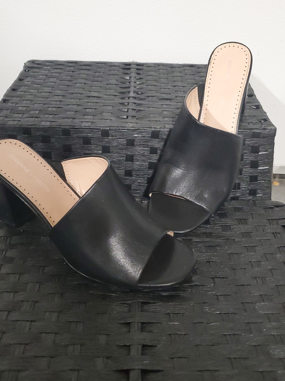 Adrienne Vittadini Black Leather Open-Toe Mules